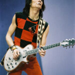 Ronnie Wood Zemaitis Credit Pete Still Redferns Getty@1050x1400