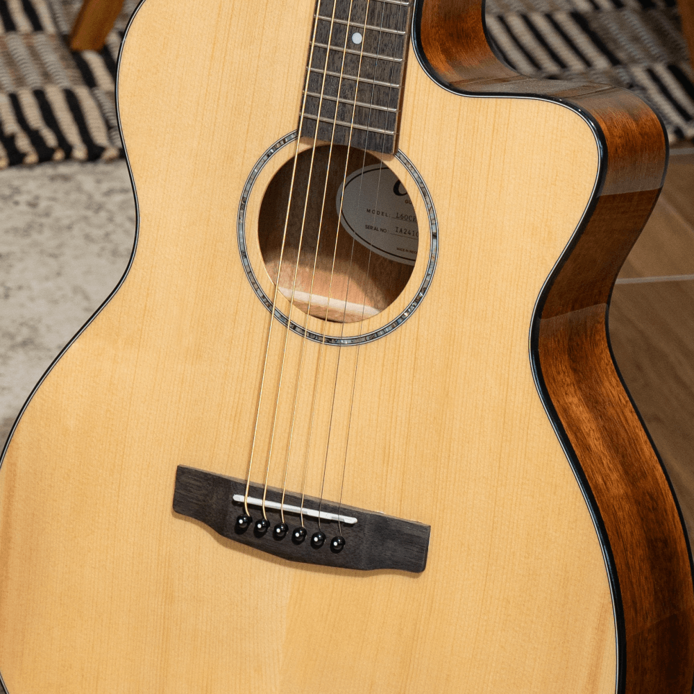 Earth60CE Glam Spruce Top