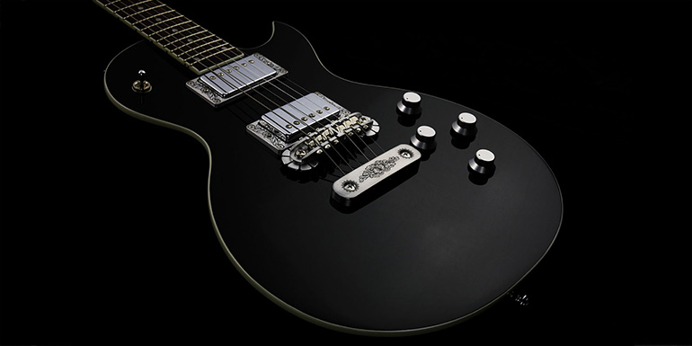 ZEMAITIS SEW24 BLK W/ HARD BAG